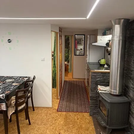 度假居 Slup Mobilheim U Mlyna Jaroslavice (Znojmo)